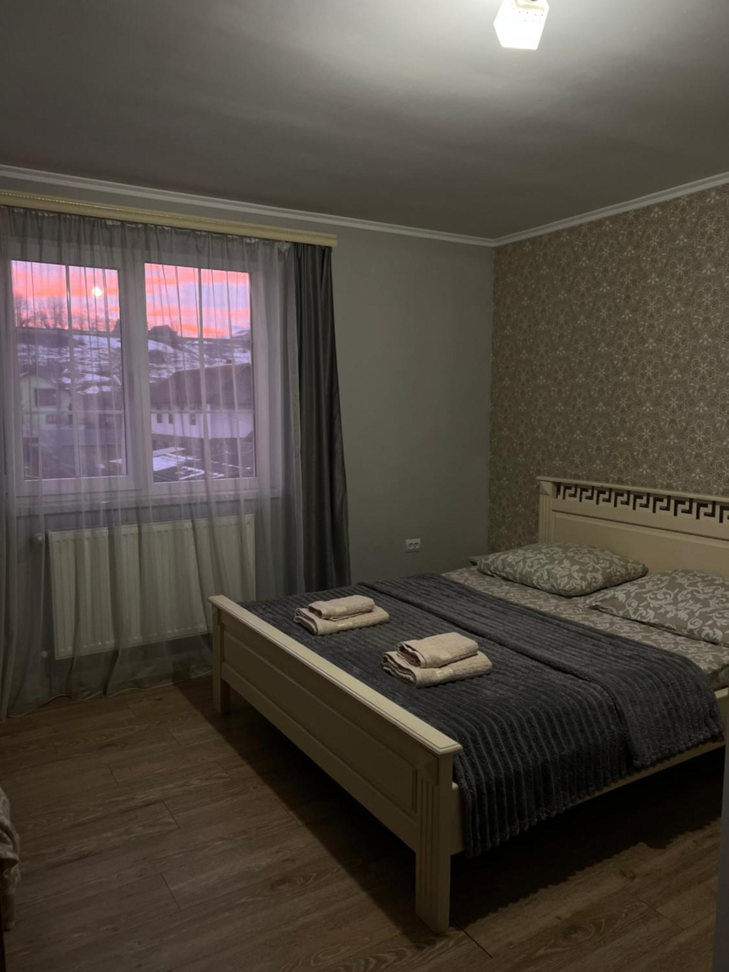 Bed and Breakfast Harmony à Lazeshchyna Extérieur photo